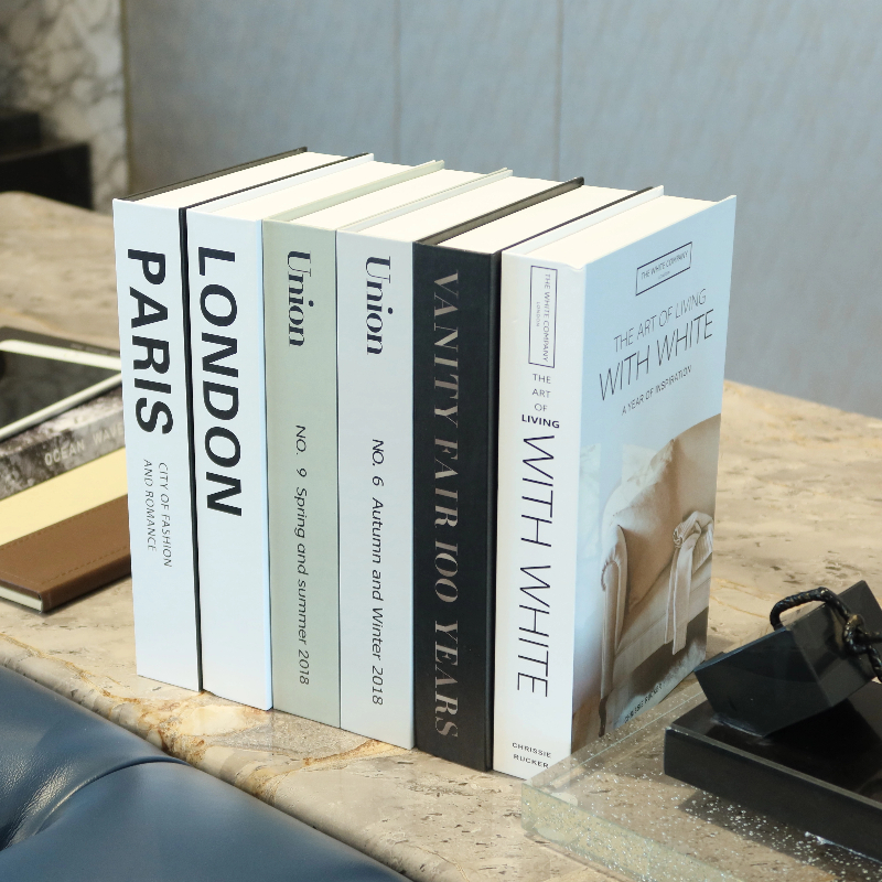 Coffee Cup Decorative Books Fa - Interior Design Yearbook のレビューと価格